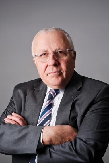 vlassopoulos